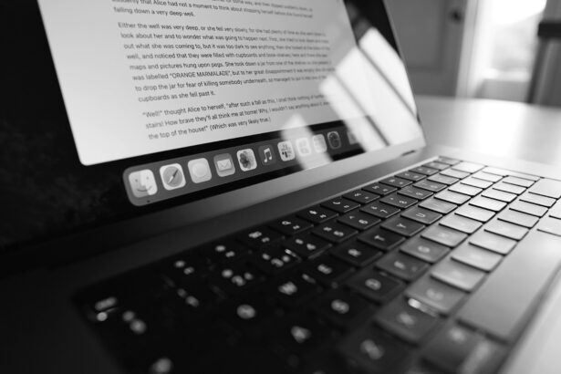 A long article alongside a laptop showing an AI-generated structured summary