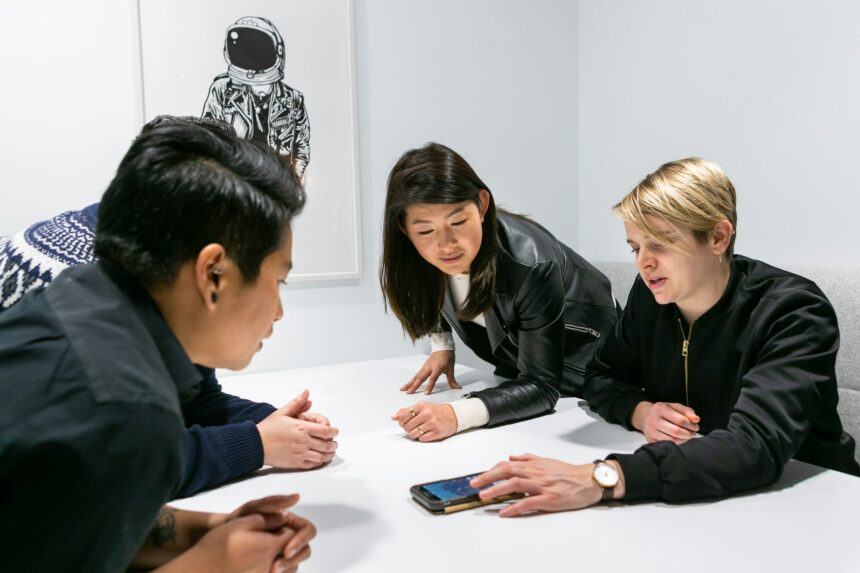 How to Use AI to Create Discussion Questions